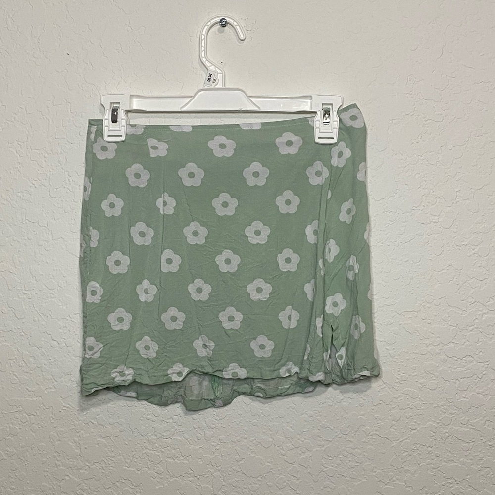 Motel Rocks Skirt - Picture 2 of 3